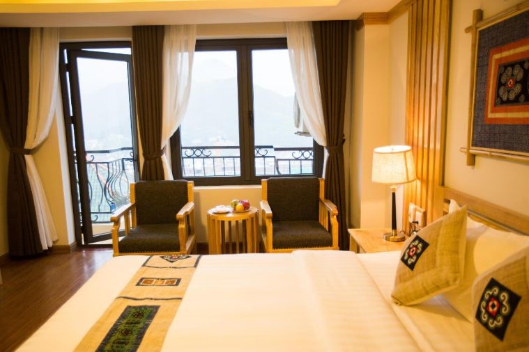 Deluxe Double Mountain